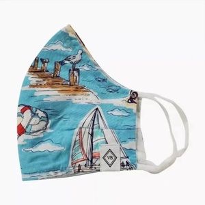 Vera Bradley face mask in beach toile